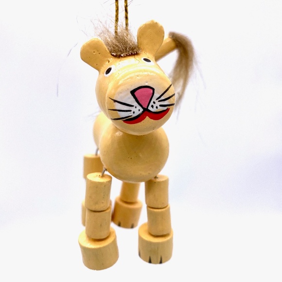 Jiggly Lion Woodhhand Carved and Painted Ornament - Picture 1 of 1